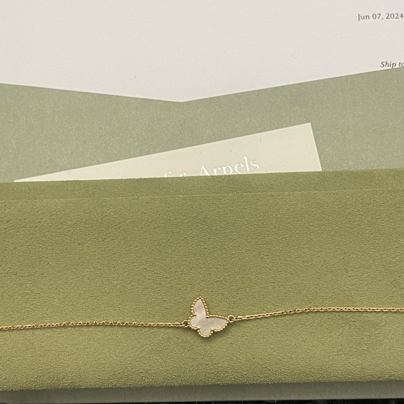 Van Cleef butterfly sweet Alhambra bracelet - Picture 4 of 8